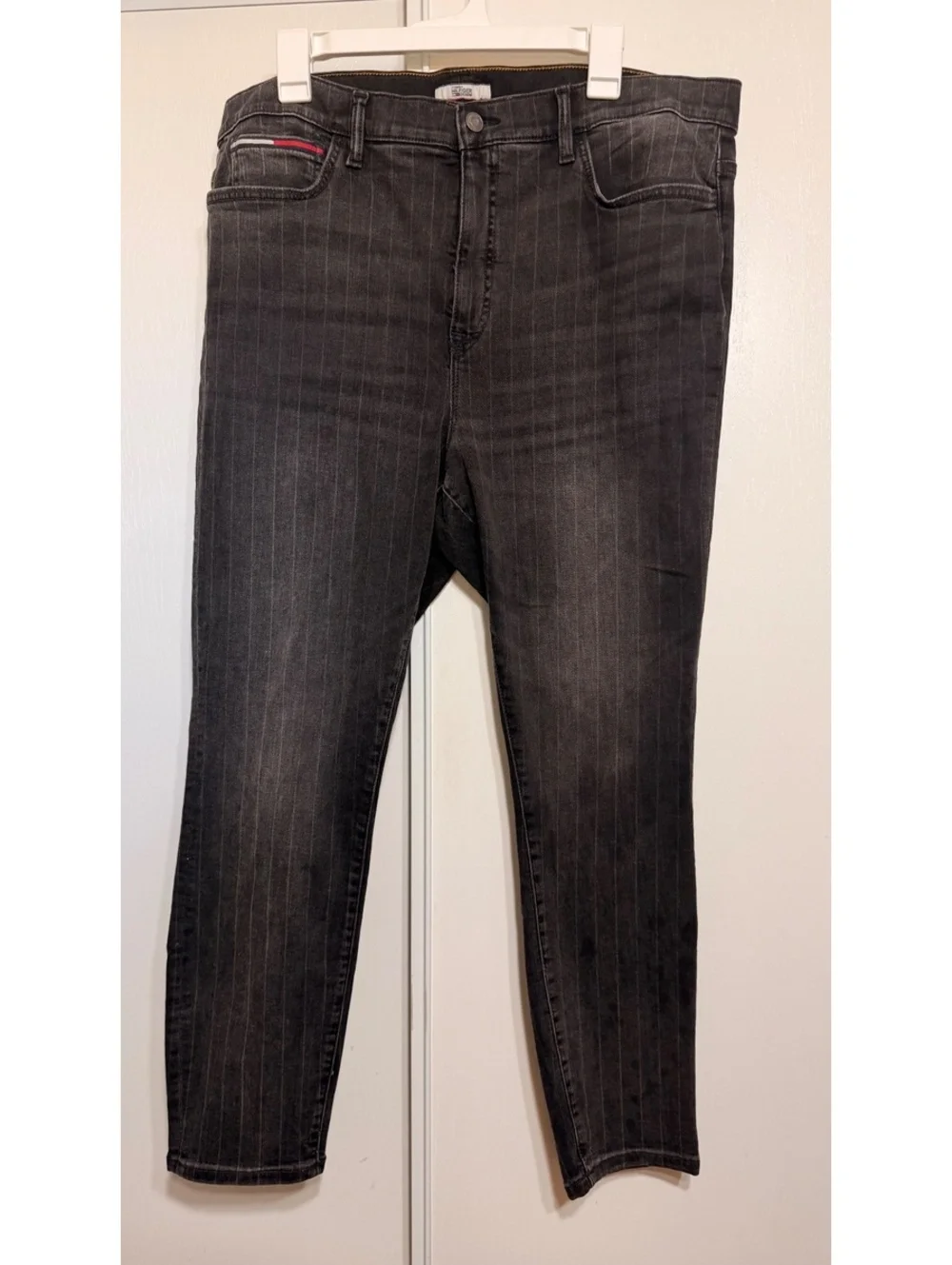 Tommy Hilfiger Denim Black Pinstripe Jeans Women’s 18